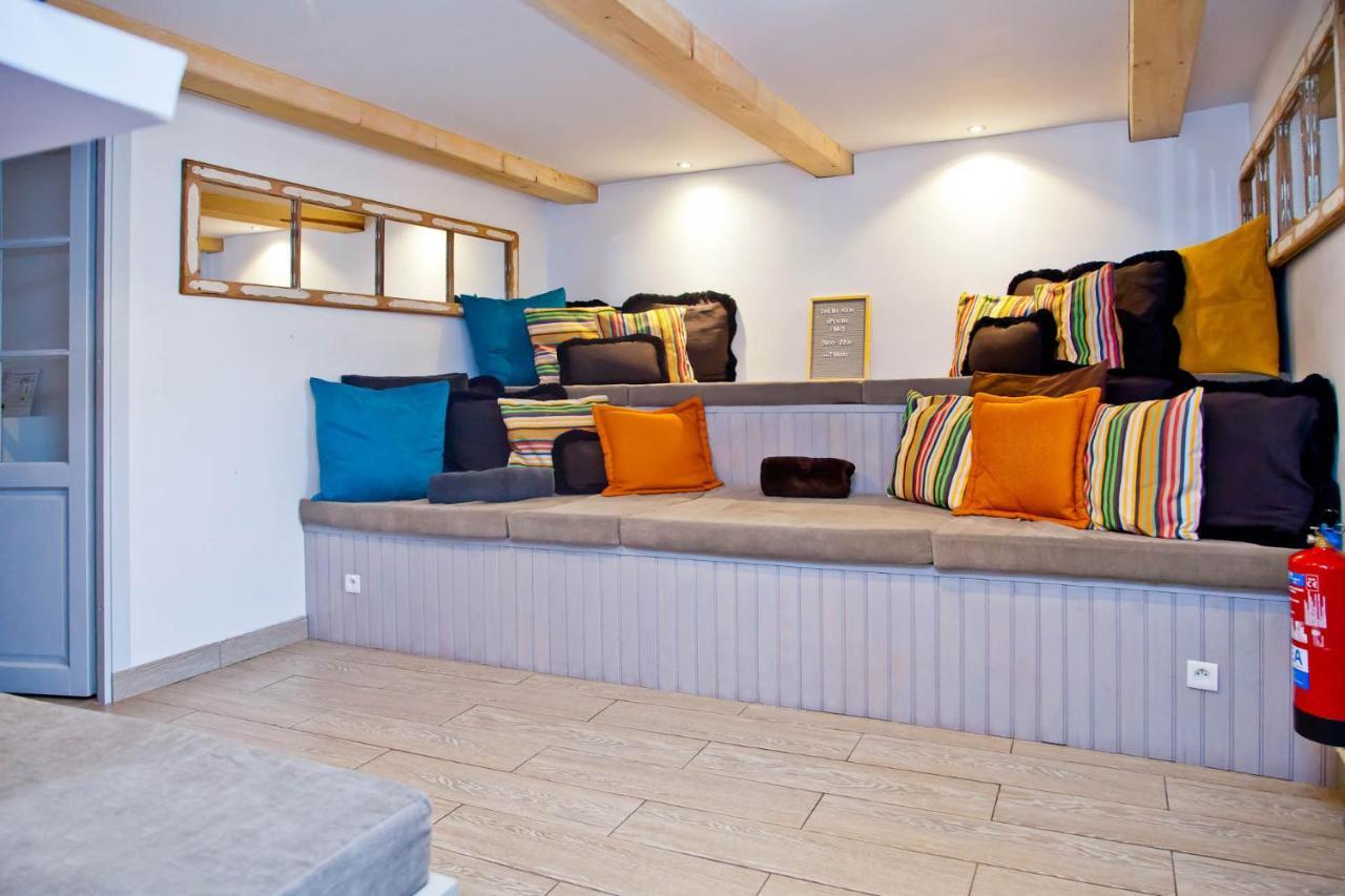 Hostel Oasis Antibes Exterior foto